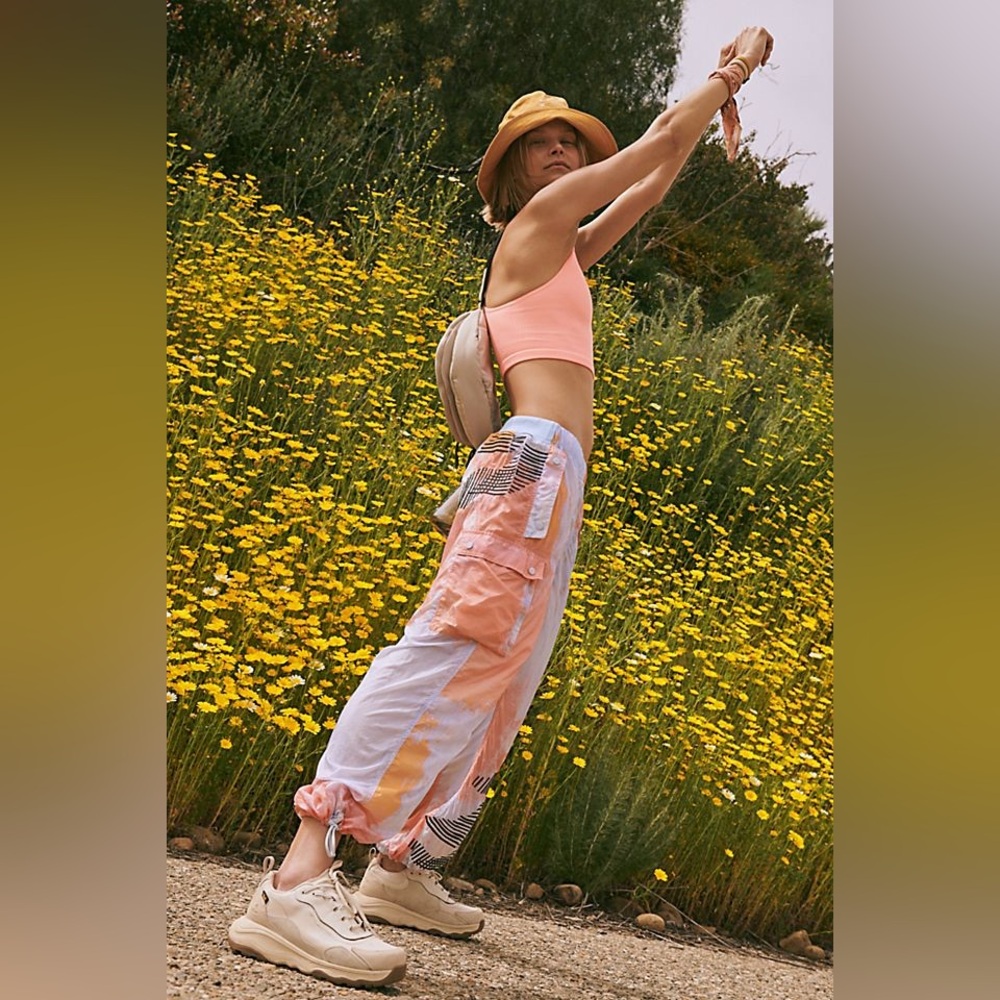 NWT Color Burst Hike Pants